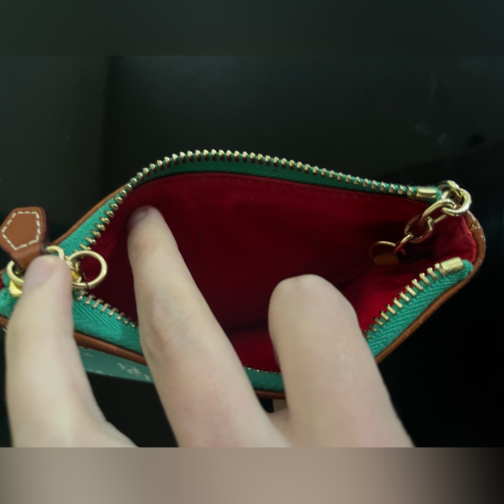 NWOT Dooney & Bourke Wristlet - Picture 3 of 4
